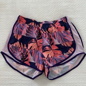 NWOT Nike Dri-Fit shorts 🌺